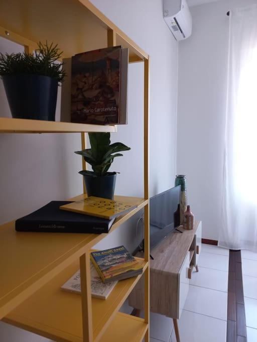 Giulia Town House Tra Citta E Mare Lejlighed Salerno Eksteriør billede