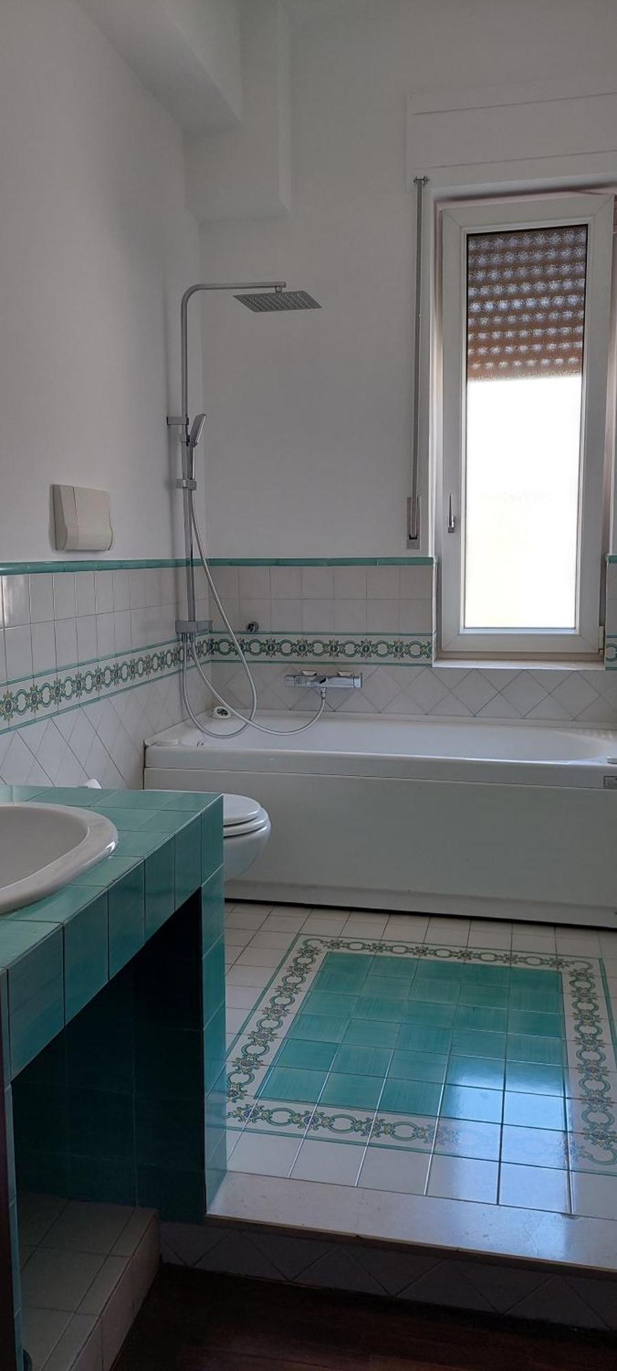 Giulia Town House Tra Citta E Mare Lejlighed Salerno Eksteriør billede